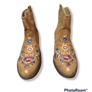 MUDD WOMEN'S "CHEYENNE" EMBROIDERED FLORAL ANKLE BOOTS SIZE 9.5 MED